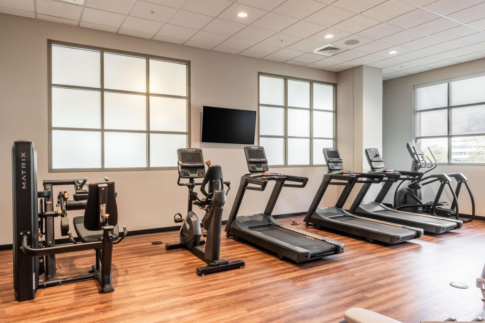 Drury Plaza Hotel Broadview Wichita Luaran gambar