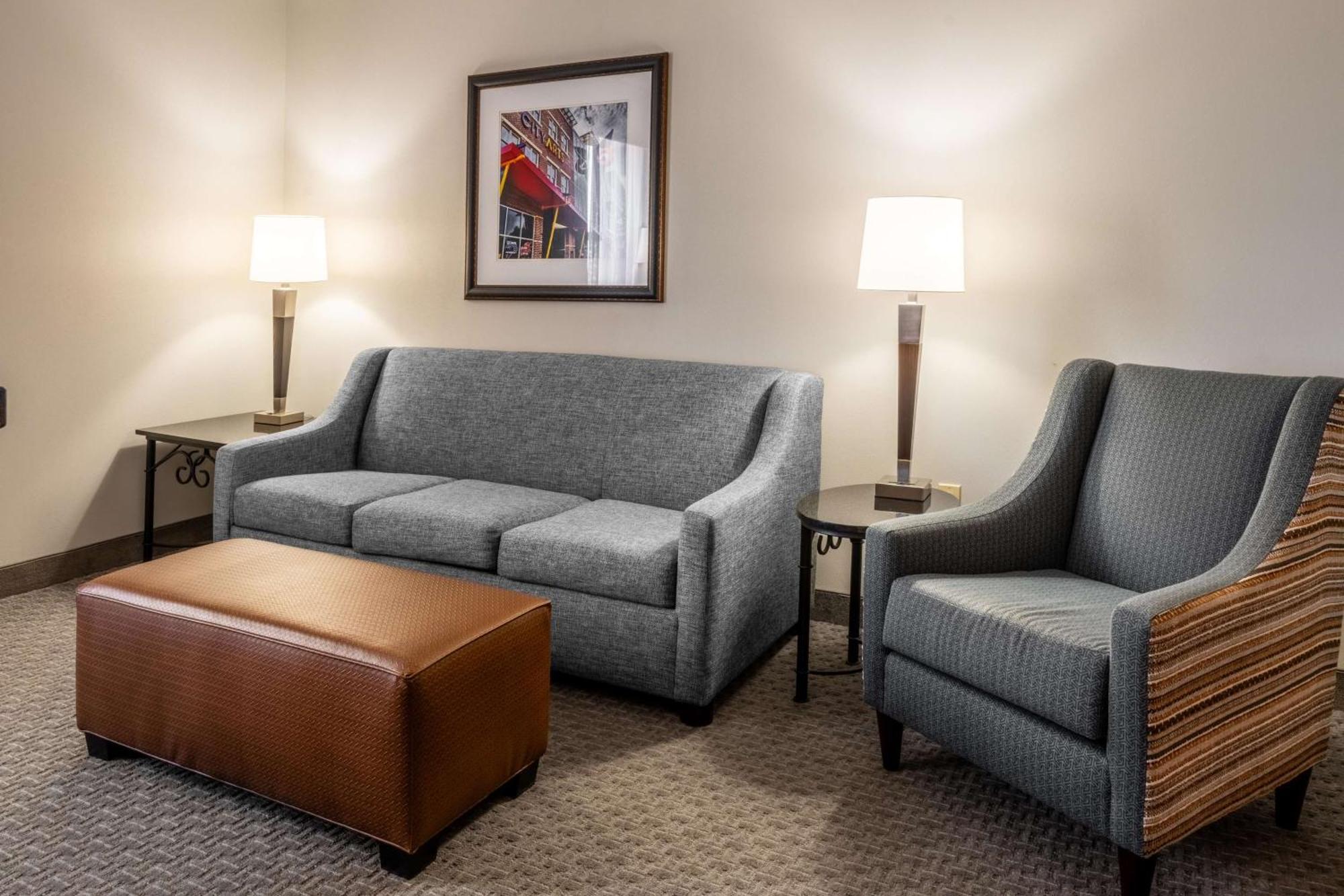 Drury Plaza Hotel Broadview Wichita Luaran gambar